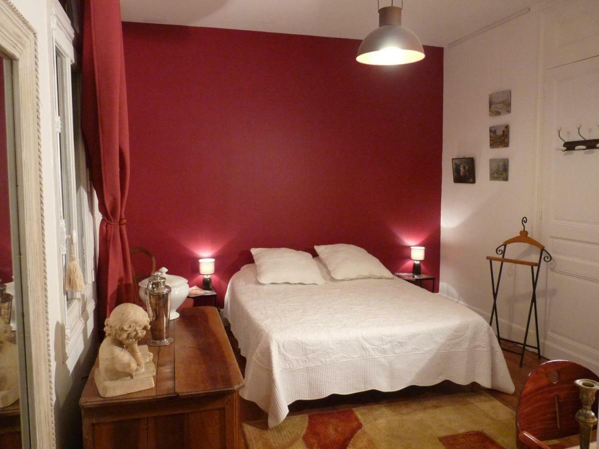 Le Point D'Orgue Bed and Breakfast Pineuilh Exteriör bild